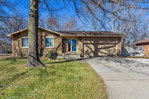1407 N FIELDCREST, Wichita, KS 67212
