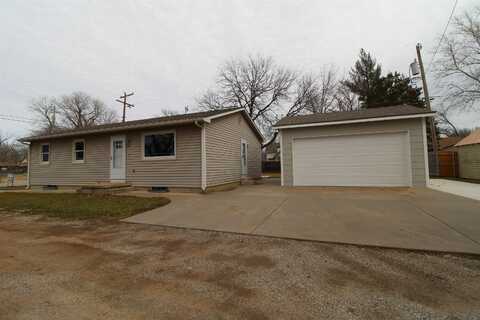 623 W 2nd, Cheney, KS 67025