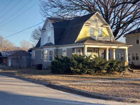 323 N Bluff, Anthony, KS 67003