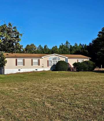 7026 Midway Road, Phenix, VA 23959