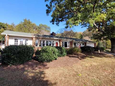 83 Red Hill Road, Clarksville, VA 23927