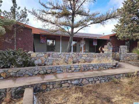 5025 Little Walnut Road, Silver City, NM 88061