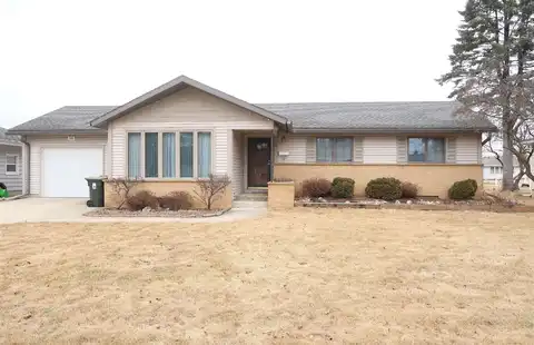 128 E Kohler Street, Sun Prairie, WI 53590