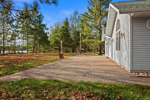 361 Yeoman Court, Nekoosa, WI 54457
