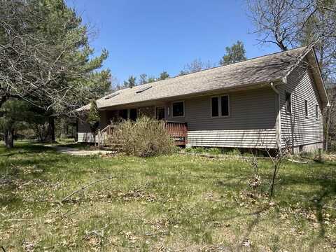 1675 13th Court, Friendship, WI 53934