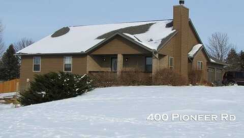 400 Pioneer Road E, Platteville, WI 53818