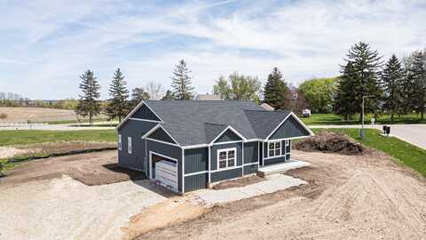 313 Teri Lee Lane, Orfordville, WI 53576