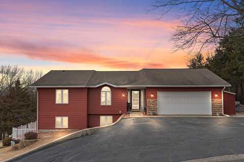 W7832 Summit Drive, Pardeeville, WI 53954