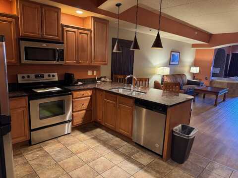 2411 RIVER Road, Wisconsin Dells, WI 53965