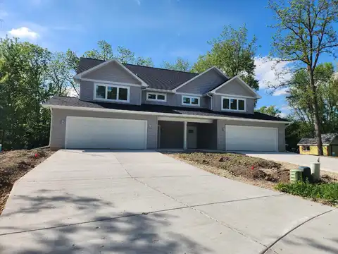 236 Russell Court, Jefferson, WI 53549