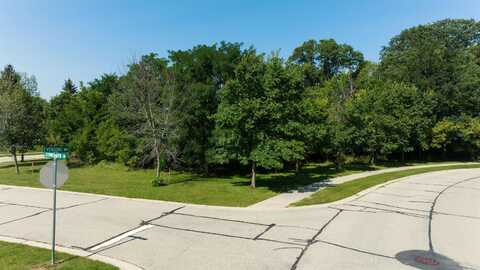 424 Stonehaven Drive, Green Lake, WI 54941