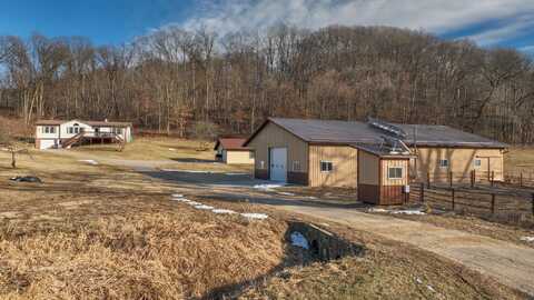 27325 Munz Drive, Richland Center, WI 53581