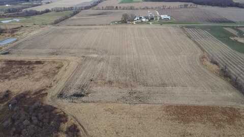 35 Ac Zweifel Road, Brooklyn, WI 53521