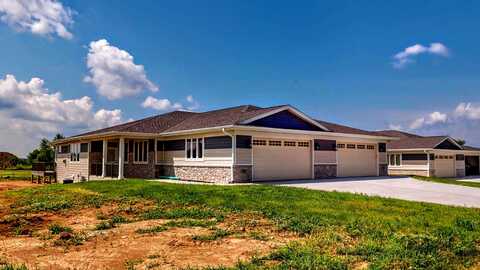722 E Reinel Street, Jefferson, WI 53549