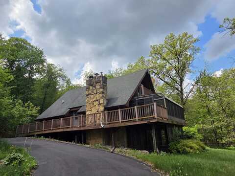 7409 Timberline Trail, Arena, WI 53503