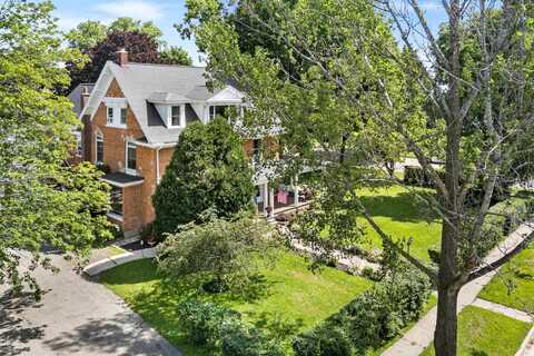320 E Jackson Street, Ripon, WI 54971