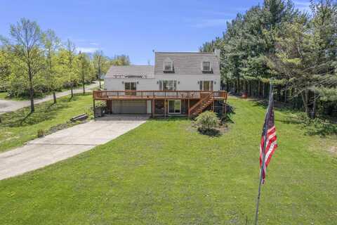 W6815 N Walworth Road, Walworth, WI 53184