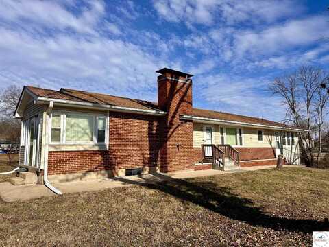 702 E Main, Warsaw, MO 65355