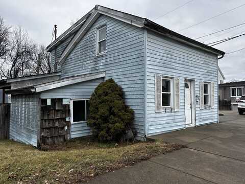 323 Fourth Street, Lawrenceburg, IN 47025