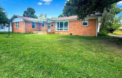 106 W Grant St, Dexter, MO 63841