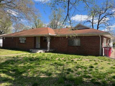 1308 Osage Street, Sikeston, MO 63801