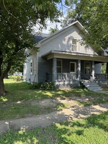 400 N Locust, Charleston, MO 63834