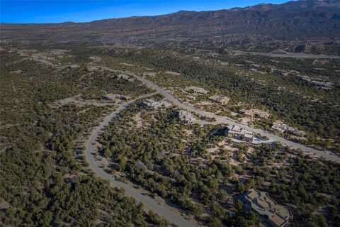 308 Pawprint Trail, Santa Fe, NM 87506