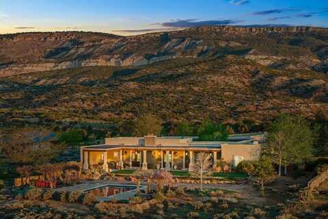101 Mesa Prieta Road, Youngsville, NM 87064