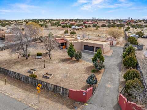 126 Old Dinosaur Trail, Santa Fe, NM 87508