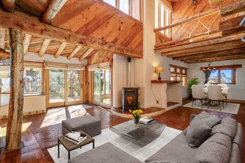 7653 Old Santa Fe, Santa Fe, NM 87505