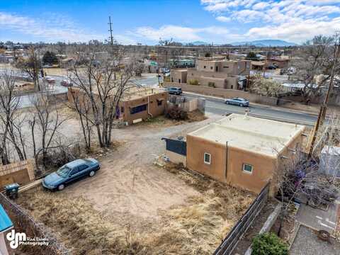 1217 Agua Fria Street, Santa Fe, NM 87501