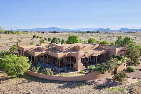 161 San Marcos Loop, Santa Fe, NM 87508