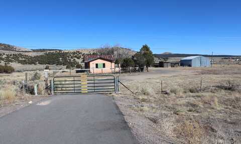 39048 US Highway 285, Tres Piedras, NM 87577