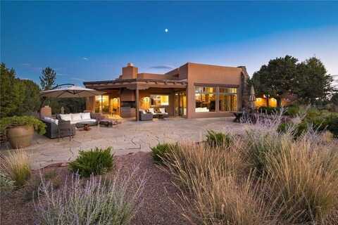 93 Thundercloud, Santa Fe, NM 87506