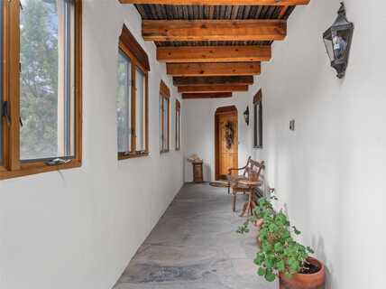 1388 Camino Corto, Santa Fe, NM 87501