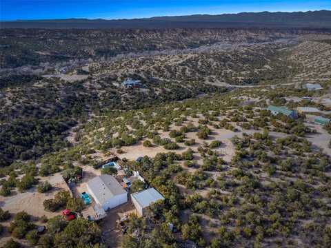 7 Loma Linda View, Santa Fe, NM 87506