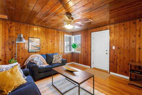 480c County Rd 84, Santa Fe, NM 87506