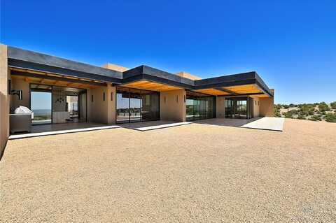 17 Vista Bella, Santa Fe, NM 87508