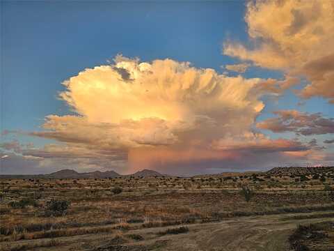 91 Dos Arroyos unit: A, Cerrillos, NM 87010