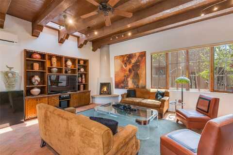 10 Sierra Rosa Loop, Santa Fe, NM 87506