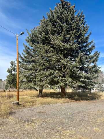 Pine Avenue, Chama, NM 87520