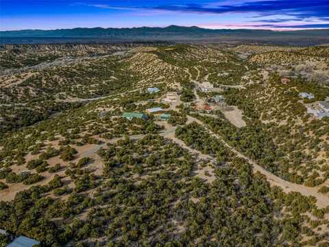 5 Loma Linda View, Santa Fe, NM 87506