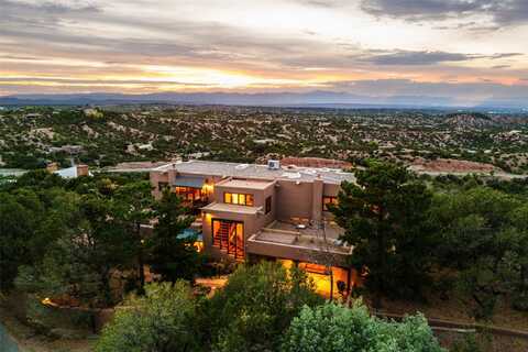 145 Brownell Howland, Santa Fe, NM 87501