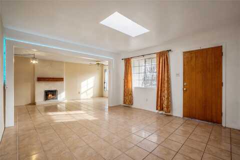 1020 Calle De Suenos, Santa Fe, NM 87507