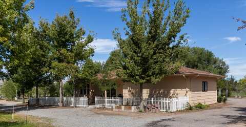 80 County Rd. 126, La Mesilla, NM 87532