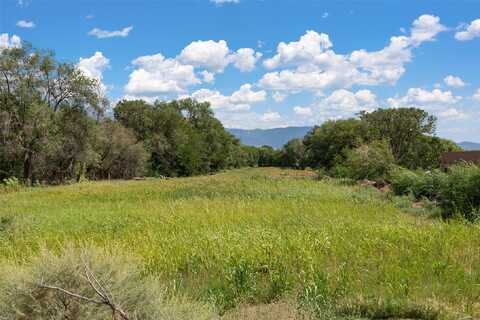 Wallace Lane, Corrales, NM 87048