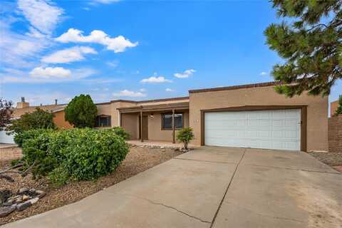 6421 Vooscane Avenue, Cochiti Lake, NM 87083