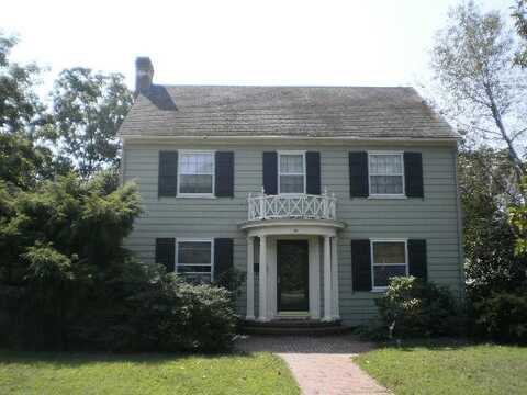 86 MARKET ST, ONANCOCK, VA 23417