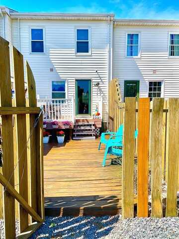 7181 BUNTING RD, CHINCOTEAGUE, VA 23336