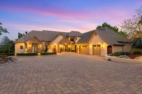 16300 Canto De Las Lupine Drive, Redding, CA 96001